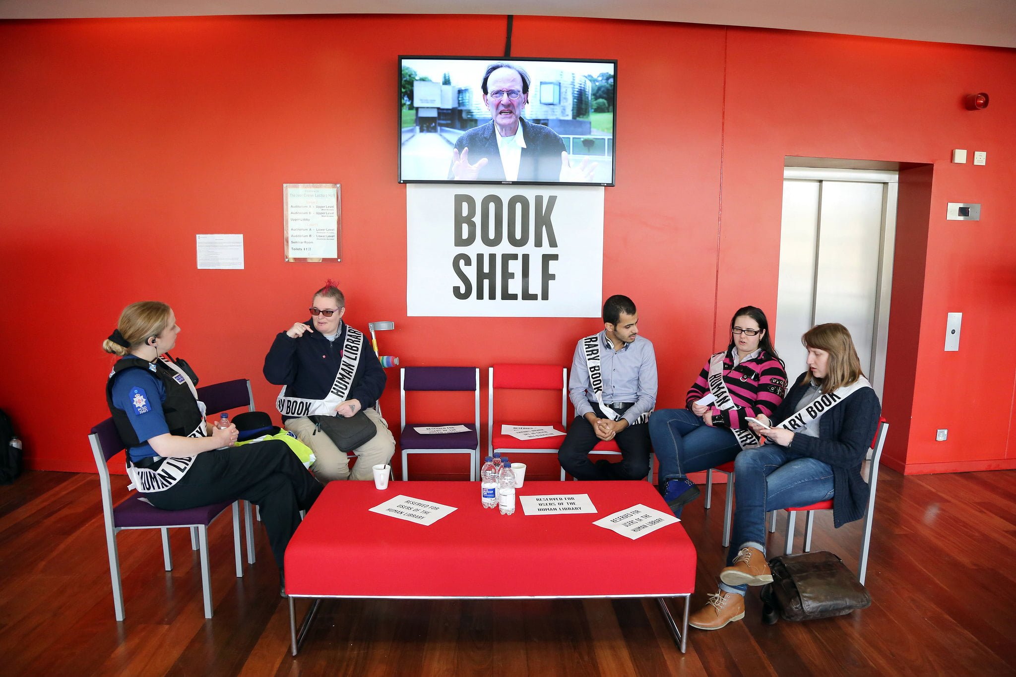 Learning More at the Human Library - Spotlight English®